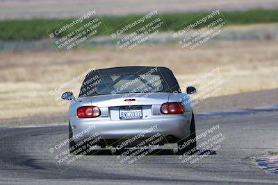 media/May-12-2024-OnGrid (Sun) [[7455ef9f94]]/Group 4 Blue/Session 2 (Outsise Cotton Corners) blue/